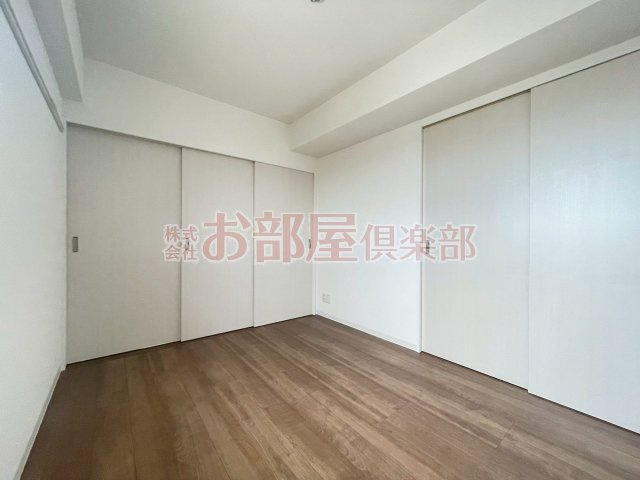 エクストラパレスの洋室|個人の部屋や寝室として使える洋室です