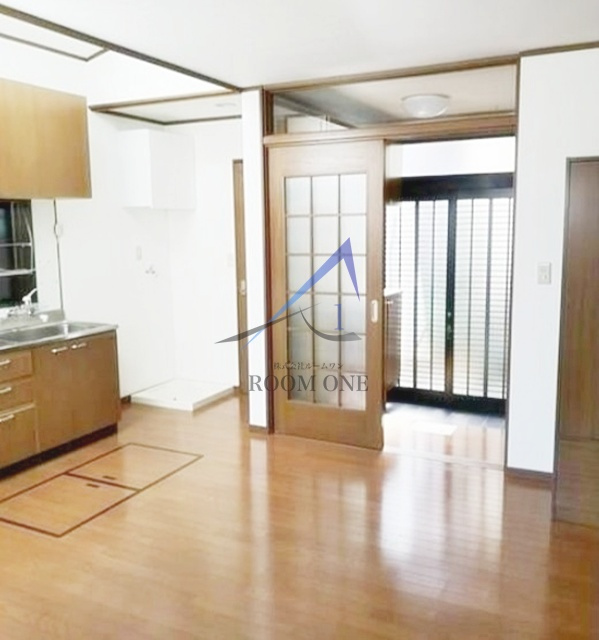 オザキハイツの居間・リビング|洋室のお部屋です。