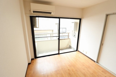 【寝室】 | プレアール千林