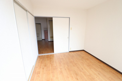 【洋室】 | プレアール千林