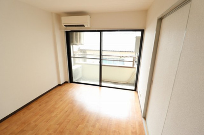 【寝室】 | プレアール千林