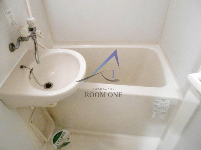 ARTESSIMO SHIMURASAKAUEの浴室|お風呂です。