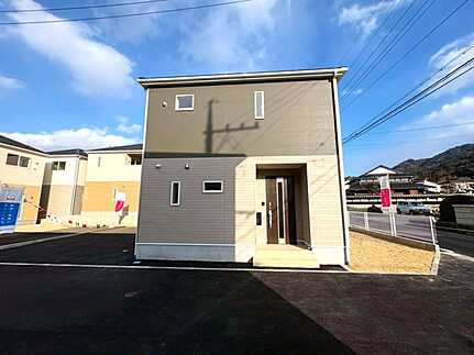 安芸郡熊野町呉地1丁目　新築一戸建て(全7棟)