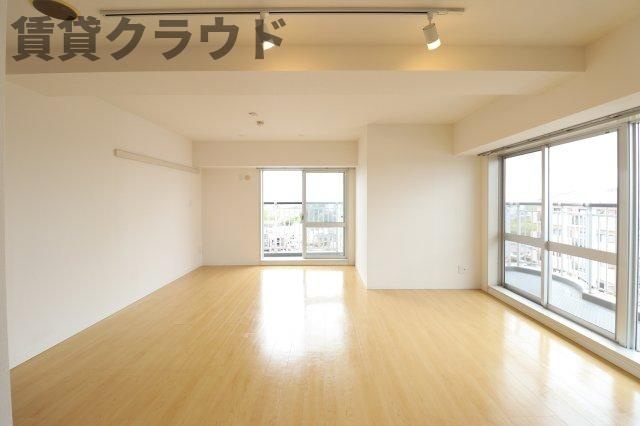 オーシャンビュー壱番館の居間・リビング|ゆったり過ごせるリビングです