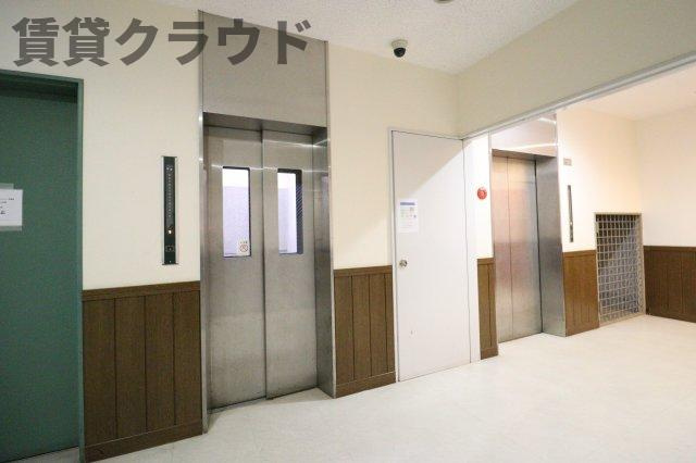 オーシャンビュー壱番館のロビー|エレベーター