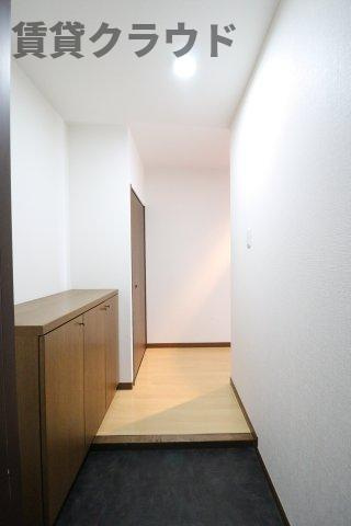 オーシャンビュー壱番館の玄関|きれいな玄関です