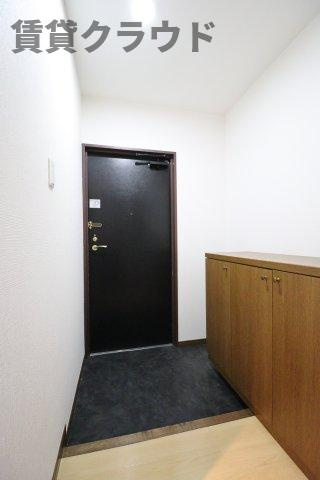 オーシャンビュー壱番館の玄関|きれいな玄関です