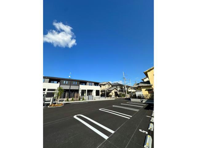 TORAJA-Sの駐車場