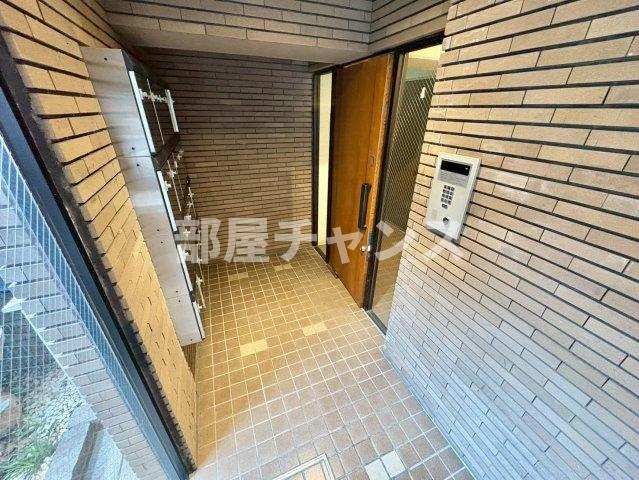 メゾンイマイのエントランス