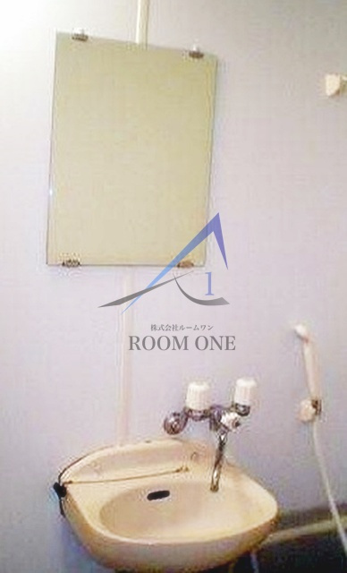 ヴィラフルールの洗面所|洗面台です。