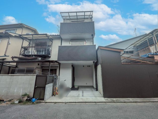 西京極畑田町の外観