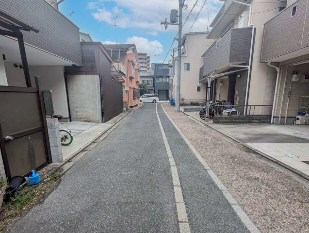 西京極畑田町の前面道路含む現地写真