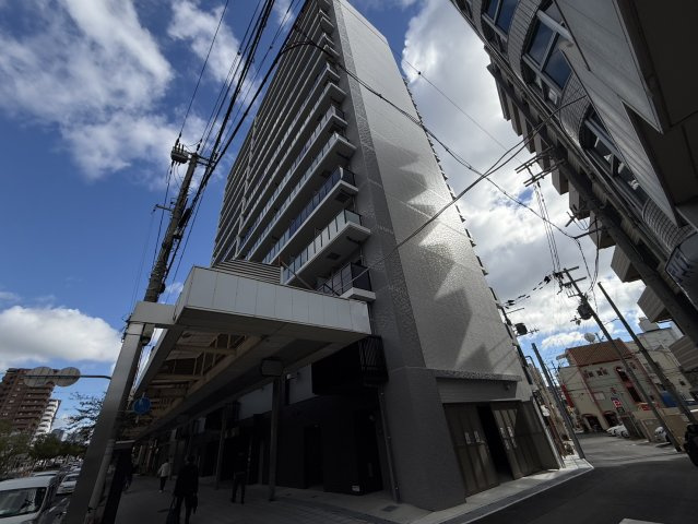 GENOVIA神戸湊川公園の外観