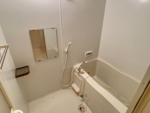 ハイヒルズ湯野原の浴室