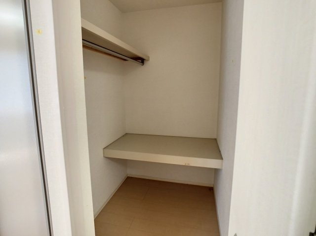 ハイヒルズ湯野原の収納