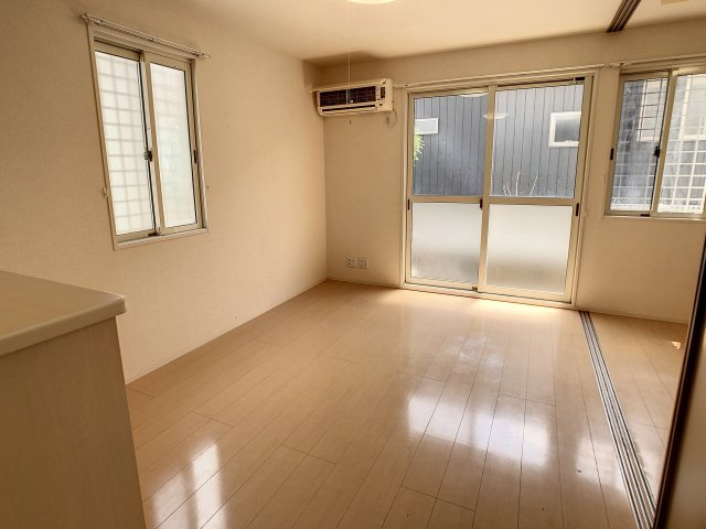 ハイヒルズ湯野原の居間・リビング