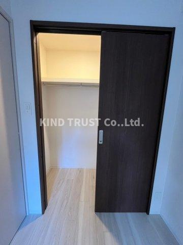 エスリードレジデンス梅田マークスの収納|大きなものも収納できそうです