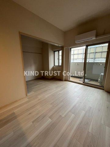 エスリードレジデンス梅田マークスの居間・リビング|使いやすいリビングです