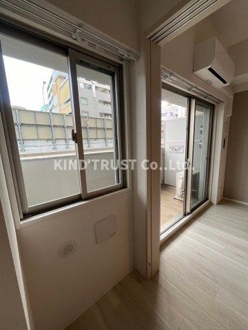 エスリードレジデンス梅田マークスの洋室|明るい洋室です