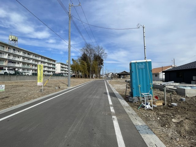 新築戸建・新築建売　那須塩原市豊浦南町第5　共英小・厚崎中の前面道路含む現地写真|車通りが落ち着いているので安心して生活ができます！