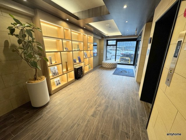 ブエナビスタ難波サウスタワー　仲介手数料無料のロビー