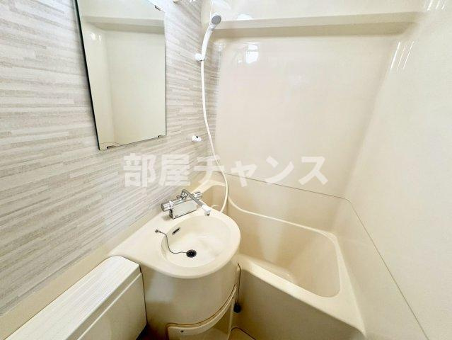 メゾンイマイの浴室