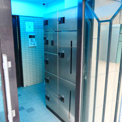 【エントランス】 | シュプレーム堺