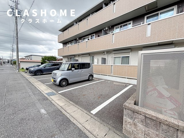 グレース雅　Ｂ棟　　刈谷市近郊の賃貸ならクラスホーム刈谷店の駐車場