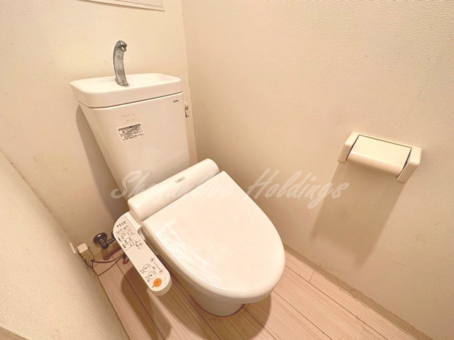 ワイズ メゾンのトイレ|温水洗浄便座付き♪