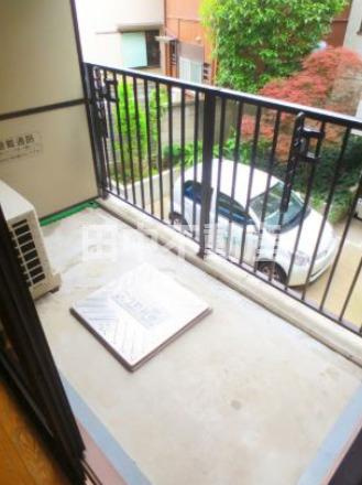 ルミークアン笹塚のバルコニー