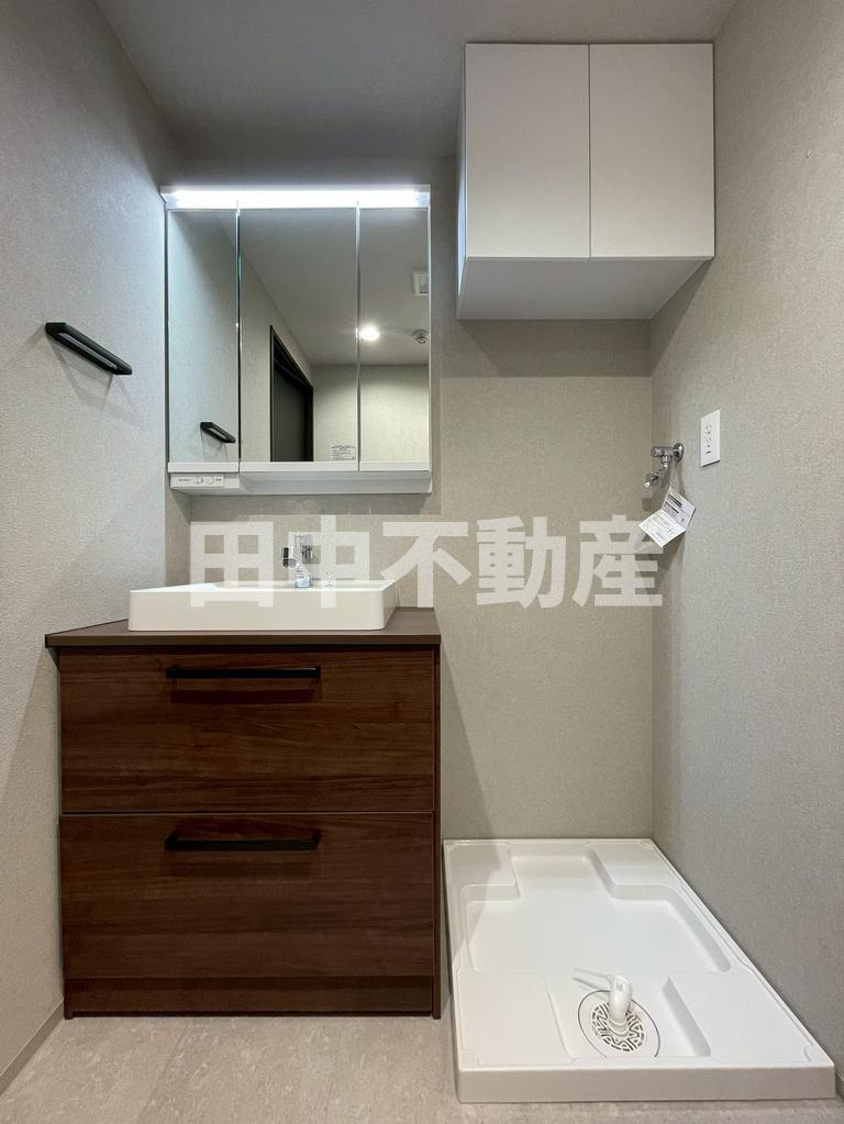 ルミークアン笹塚の洗面所