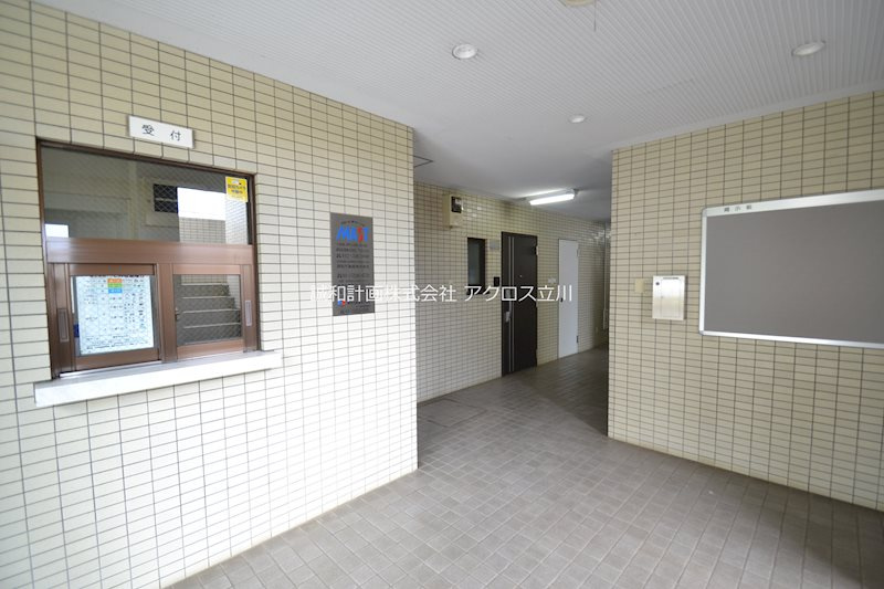 国立クリスタル石川のロビー