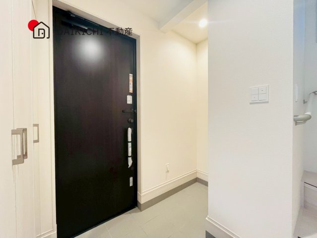 【玄関】 | 桶川市大字坂田　新築戸建　全2棟　1号棟
