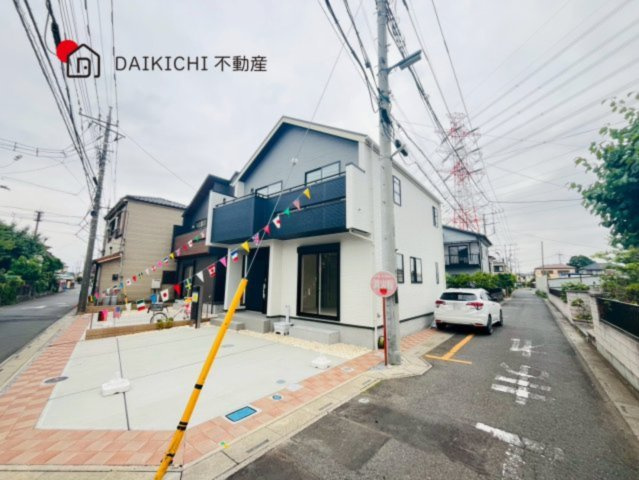 【前面道路含む現地写真】 | 桶川市大字坂田　新築戸建　全2棟　1号棟