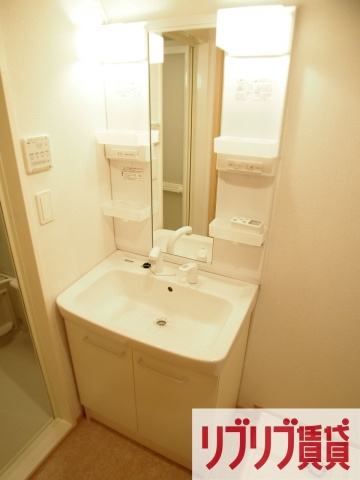 クラスターヒルの独立洗面台