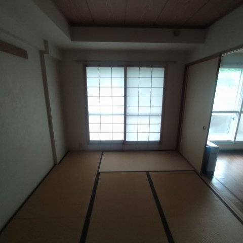 ティアラ高砂ハイツの内装