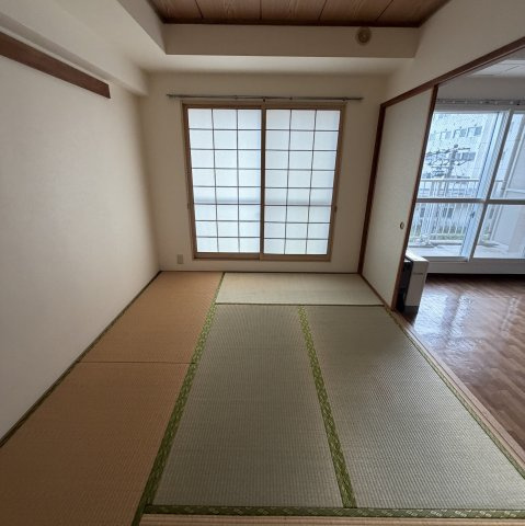 ティアラ高砂ハイツの和室|和室があると、家にあたたかい雰囲気が生まれます