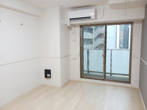 ホワイトメゾン新栄の居間・リビング