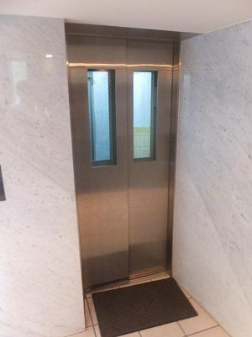 ラスカシエロ下北沢のロビー