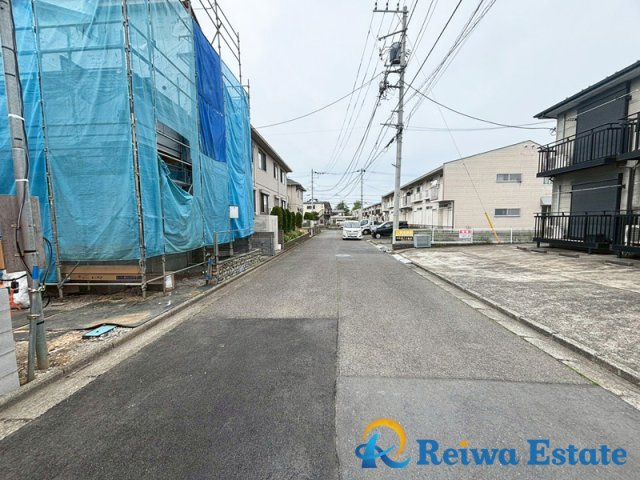 新築戸建　茅ヶ崎市堤の前面道路含む現地写真