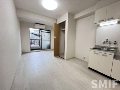 【居間・リビング】 | Ｃｉｔｙ西三国