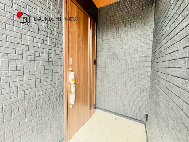 【玄関】 | 桶川市大字坂田　新築戸建　全2棟　2号棟