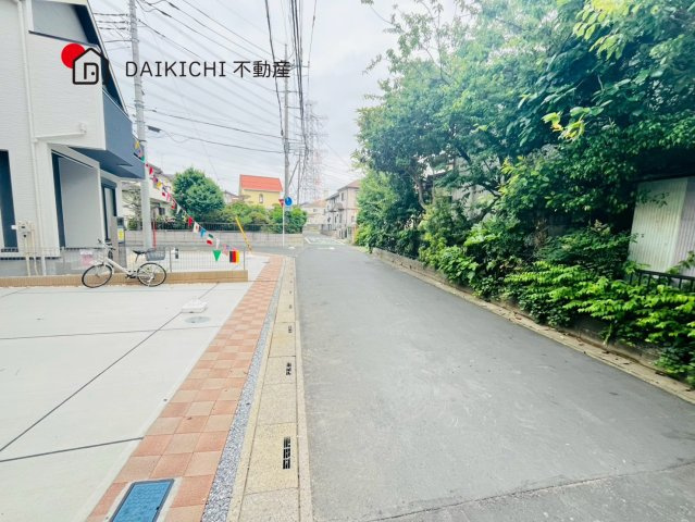 【前面道路含む現地写真】 | 桶川市大字坂田　新築戸建　全2棟　2号棟
