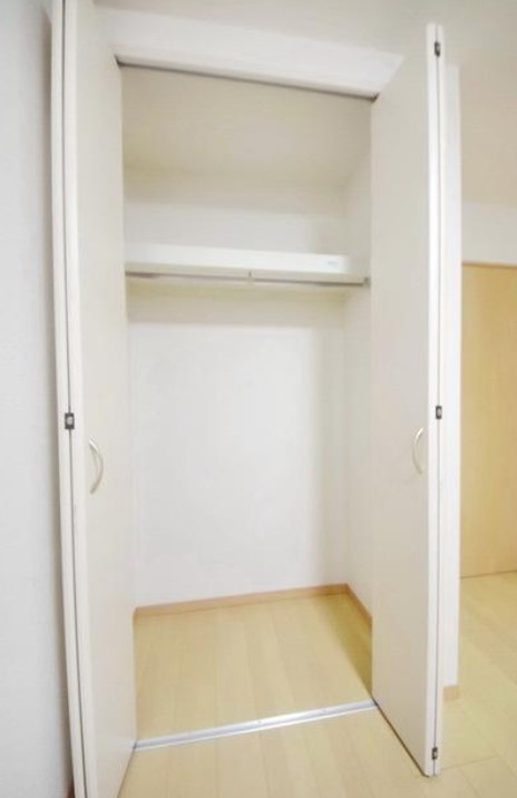 ペルソーナ上尾上町の収納|同建物別号室イメージ写真です。