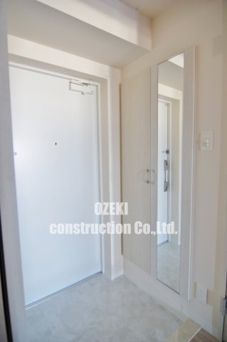 さがみLTレジデンスの玄関