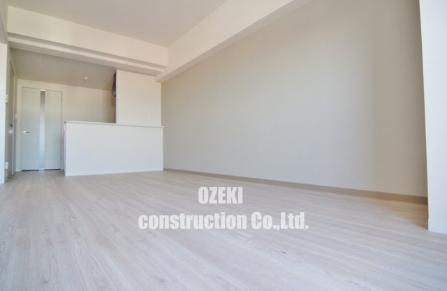 さがみLTレジデンスの居間・リビング