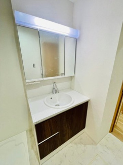 【独立洗面台】 | 右京区太秦安井藤ノ木町 | 《施工例》