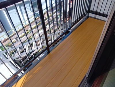 【バルコニー】