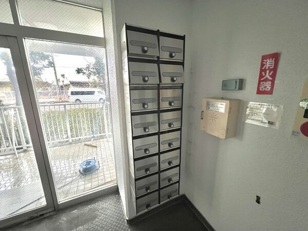 サンセットビレッジ　　刈谷市近郊の賃貸はクラスホーム刈谷店のエントランス