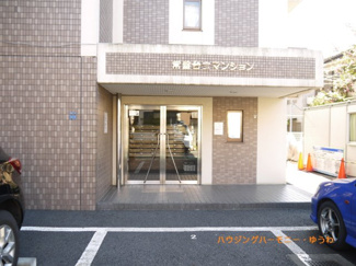 【エントランス】 | 清廉とされたエントランスになっています。